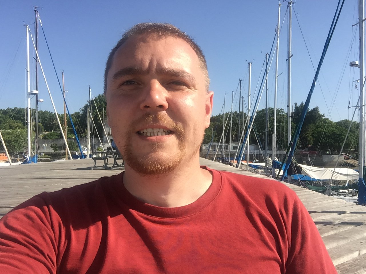 Кирилл Маковеев в яхтенном порту Колонии-дель-Сакраменто